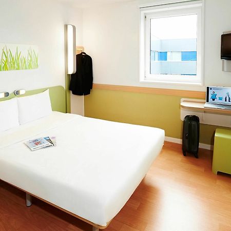 Ibis Budget Caen Centre Gare Exteriér fotografie